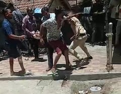 Pune news : पुणे महापालिका अतिक्रमण विभाग कारवाई वेळी सुरक्षारक्षकाला मारहाण