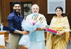 Jadeja Meets PM Modi: ਵਿਧਾਇਕ ਪਤਨੀ ਨਾਲ ਕ੍ਰਿਕਟਰ ਰਵਿੰਦਰ ਜਡੇਜਾ ਨੇ PM ਮੋਦੀ ਨਾਲ ਕੀਤੀ ਮੁਲਾਕਾਤ, ਸ਼ੇਅਰ ਕੀਤੀ ਫੋਟੋ