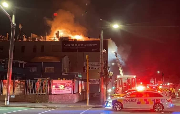 10 people killed in fire at New Zealand hostel New Zealand Hostel Fire: હોસ્ટેલમાં લાગી ભીષણ આગ, 10 લોકોના મોત