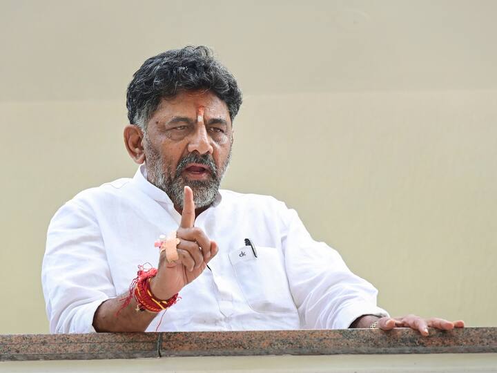 Earlier on Monday, Shivakumar while making a statement on him being the 'one-man majority' said, 