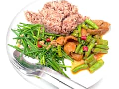 ఈ ఆహారాలు కలిపి తీసుకున్నారంటే కొలెస్ట్రాల్ కరిగిపోతుంది