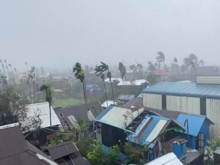 Mocha Cyclone death count increses to 81 in myanmar shocking incident Mocha Cyclone : புரட்டி போட்ட மோக்கா புயல்... 81ஆக உயர்ந்த உயிரிழப்பு... மியான்மரில் சோகம்...!