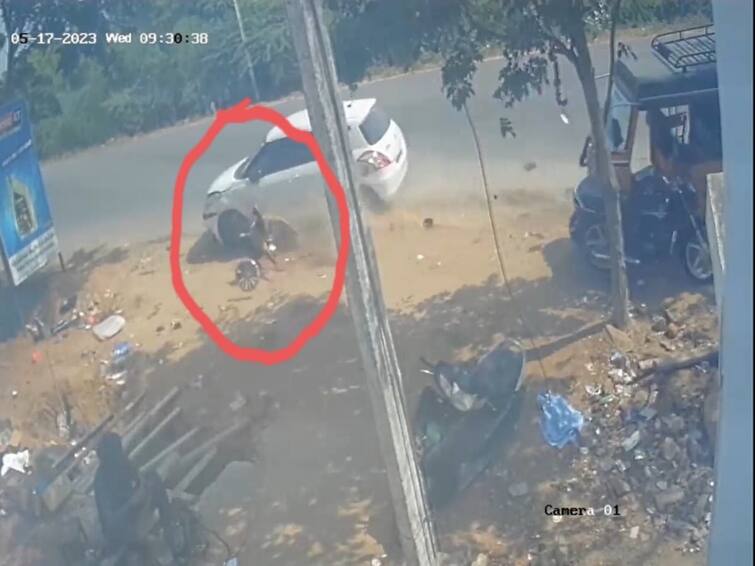 Nellai: The auto driver who was thrown by the died! நொடிப்பொழுதில் தூக்கி வீசப்பட்டு உயிரிழந்த ஆட்டோ ஓட்டுநர் - வாகனத்தை சுத்தம் செய்த போது நிகழ்ந்த சோகம்