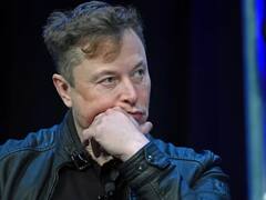 Elon Musk: వర్క్‌ ఫ్రమ్ హోమ్‌పై మస్క్ అసహనం, ఊహల్లో తేలుతున్నారంటూ సెటైర్లు
