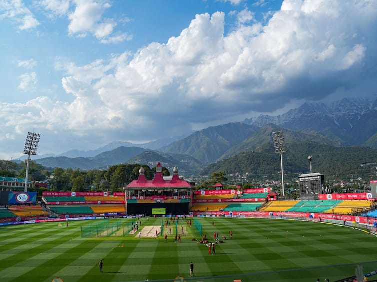 IPL 2023 PBKS to play against DC get to know pitch report HPCA Stadium head to head records know details PBKS vs DC, IPL 2023 In Dharamshala: Know What To Expect From Pitch