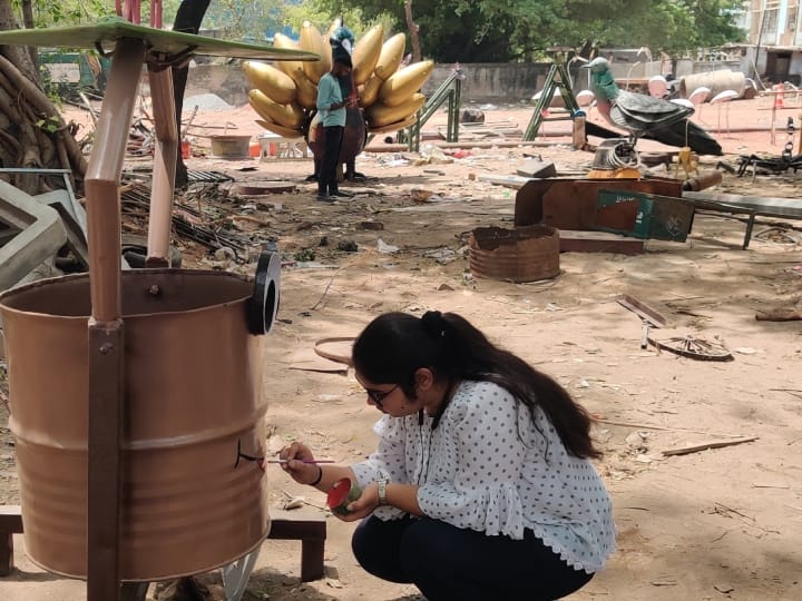 G20 Summit Waste to Wonder Park in Agra cranes and peacocks made from Waste ANN G20 Summit: आगरा में जी20 सम्मेलन के लिए बन रहा 'वेस्ट टू वंडर पार्क’, कबाड़ से तैयार किए गए सारस और मोर