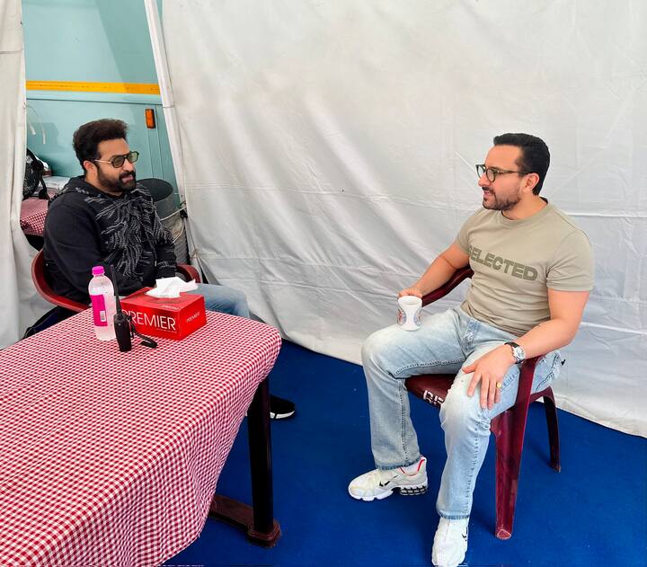 இப்படத்தில் ஹீரோனியாக ஜான்வி கபூர் மற்றும் வில்லனாக சைஃப் அலி கான் நடிகின்றனர்