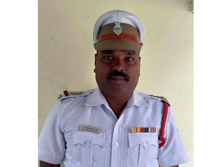 police si died in a road accident near Chengalpattu after leaving his sick mother for work TNN Chengalpattu: உடல் நலம்  பாதிக்கப்பட்ட தாயை பார்த்து விட்டு திரும்பும் போது சோகம் - காவலர் விபத்தில் உயிரிழப்பு