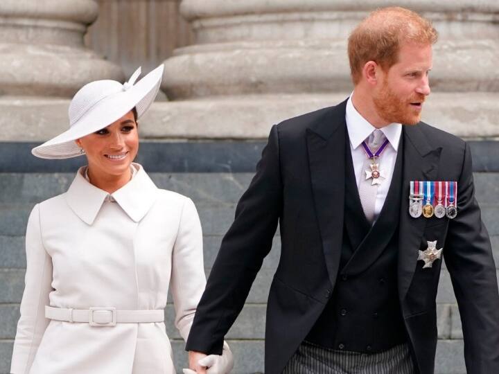 Prince Harry Meghan Markle: प्रिंस हैरी-मर्केल की कार का फोटोग्राफर ने दो घंटे तक किया पीछा, याद आईं प्रिंसेस डायना Prince Harry Meghan Markle Car Chase in New York paparazzi photographer official spokeperson statement Prince Harry Meghan Markle: प्रिंस हैरी-मर्केल की कार का फोटोग्राफर ने दो घंटे तक किया पीछा, याद आईं प्रिंसेस डायना