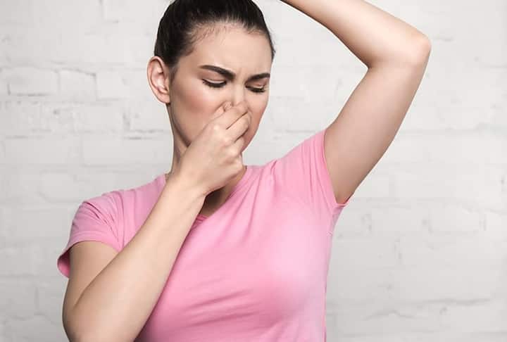 Health Tips: Illness can be known from the smell of the body! Know how bad smell comes in dangerous diseases like cancer, diabetes Medical Test : શરીરની ગંધ પરથી જાણી શકાય છે બીમારી ! કેન્સર, ડાયાબિટીસ જેવી ખતરનાક બીમારીમાં જાણો કેવી આવે છે બદબૂ