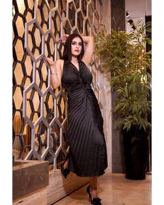 Neha Malik PHOTO: બ્લેક આફટફીટમાં નેહા મલિકે બતાવ્યો જલવો, તસવીરો પરથી નજર નહીં હટે