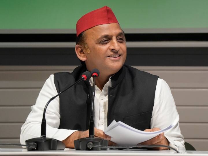 Akhilesh Yadav claims 25 UP BJP MP lose in Lok Sabha Elections after UP Nikay Chunav Result UP Politics: अखिलेश यादव का दावा- 'लोकसभा चुनाव में जनता पलट देगी BJP की नाव', इस आंकड़े का दिया हवाला