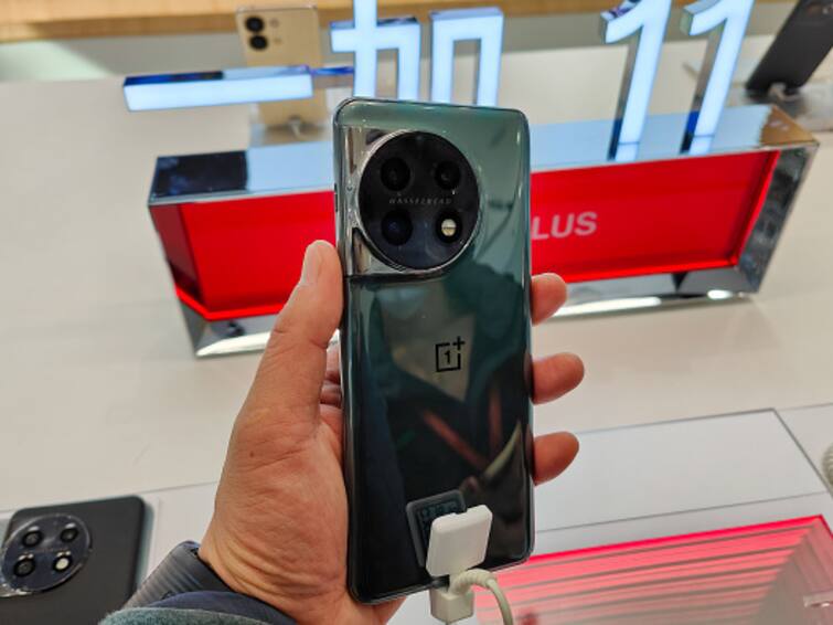 OnePlus 12 Massive Camera Upgrade Periscope Lens Leak Details Digital Chat Station