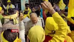 খড়্গপুরে দিলীপ ঘোষের বাড়ির সামনে কুড়মিদের বিক্ষোভ