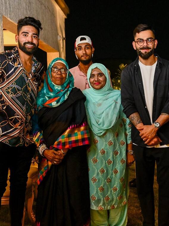 मोहम्मद सिराज के घर पर विराट संग लगी तस्वीर हुई वायरल