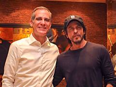 US Ambassador to India Eric Garcetti Visits Mumbai, Meets Shah Rukh Khan, Mukesh Ambani