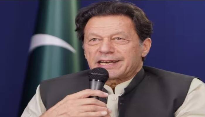 Pakistan Army offer Former PM Imran Khan Should leave Country to Avoid Army act Rule go london dubai Pakistan Army Offer Imran Khan : 'ਦੇਸ਼ ਛੱਡੋ ਇਮਰਾਨ ਖਾਨ', ਆਰਮੀ ਐਕਟ ਤੋਂ ਬਚਣ ਲਈ ਸਾਬਕਾ ਪੀਐਮ ਨੂੰ ਫੌਜ ਦੀ ਪੇਸ਼ਕਸ਼