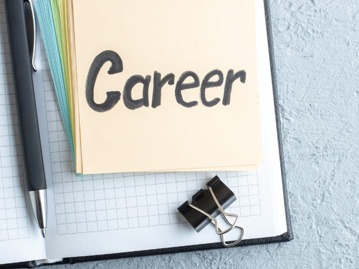 ​Career in social science you can apply for these jobs know details ​​सोशल साइंस की पढ़ाई के बाद आप इन क्षेत्र में बना सकते हैं ​बेहतरीन करियर