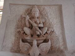 Ayodhya: 3600 देवी देवताओं की मूर्तियों से सुसज्जित होगा राम मंदिर, ढलाई का काम शुरू, सामने आईं ताजा तस्वीरें