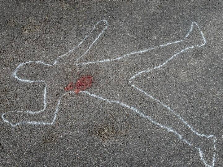 Jaunpur Youth Murder throat slit and dead body thrown on railway track Police Investigation Jaunpur Crime: जौनपुर में खौफनाक वारदात, युवक की गला रेतकर की हत्या, रेलवे पटरी पर फेंका शव