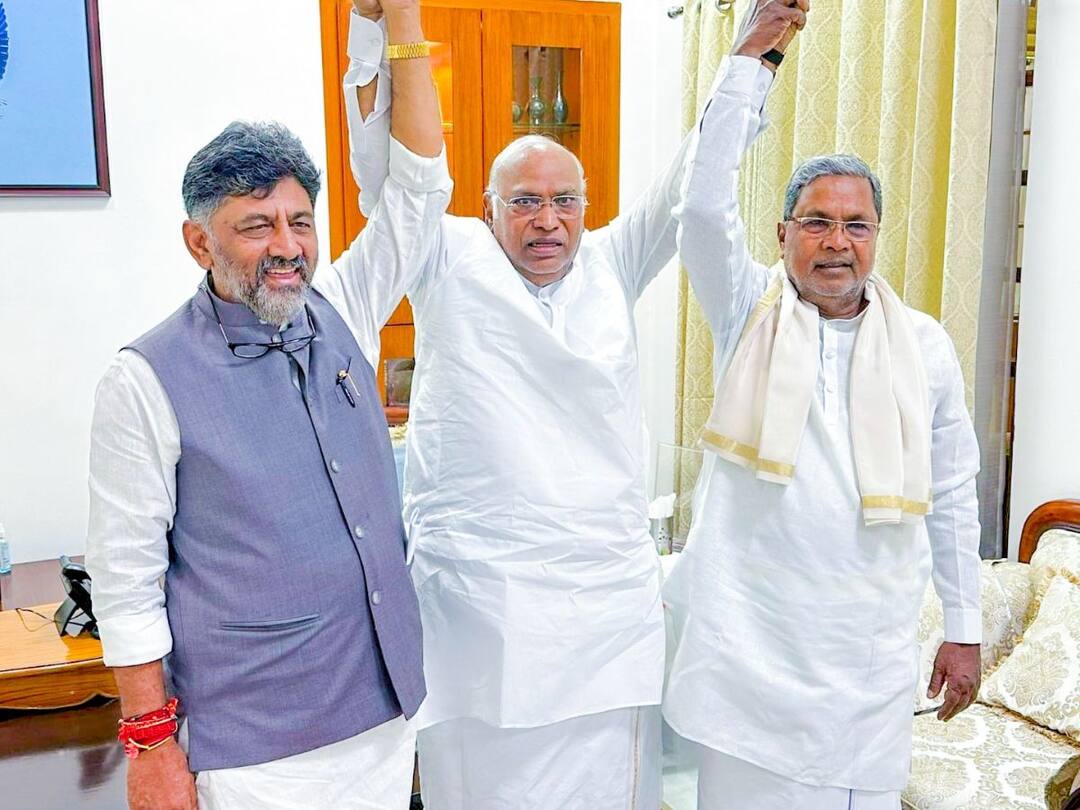 Karnataka's Future, People's Welfare Top Priority, DK Shivakumar's Reaction on Bieng Declared Deputy CM Karnataka CM Race:  ప్రజల సంక్షేమమే ఫస్ట్ ప్రియారిటీ, కలిసికట్టుగా పని చేస్తాం - డీకే శివకుమార్