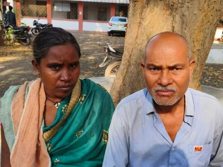 chhattisgarh raigarh murder mother father mother killed his son police arrest parents ann Chhattisgarh: मां-पिता ने मिलकर बेटे को उतारा मौत के घाट, बचने के लिए रची झूठी कहानी, खून के दाग से हुआ खुलासा