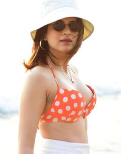 Shraddha das: સાઉથ એક્ટ્રેસ શ્રદ્ધા દાસનો ગ્લેમરસ અંદાજ વાયરલ, દરેક લૂકમાં લાગે છે હોટ