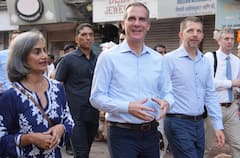 Eric Garcetti : कयानी बेकरीत चहा आणि बनमस्का, मन्नतवर शाहरुखची भेट; अमेरिकन राजदूत एरिक गार्सोटी यांनाही मायानगरी मुंबईची भुरळ