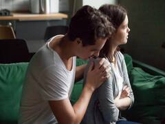 मिसकैरेज के बाद आप पर हावी हो सकता है मानसिक तनाव, जानें गर्भपात के बाद कैसे रखें खुद का ख्याल