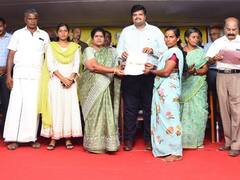 கரூரில் 341 பயனாளிகளுக்கு ரூ.1.45 கோடி  மதிப்பீட்டில் அரசின் நலத்திட்ட உதவி - ஆட்சியர் வழங்கினார்