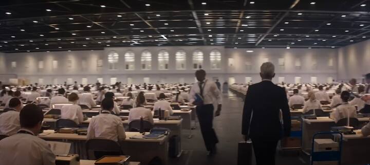 முன்னர் வெளியான மிஷன் இம்பாசிபிள் படத்தின் ரோக் நேஷன், ஃபால்-அவுட் ஆகிய படங்களை இயக்கிய கிறிஸ்டோபர் மெக்குவாரி, டெட் ரெக்கோனிங்கின் இரண்டு பாகங்களையும் இயக்கி வருகிறார்.