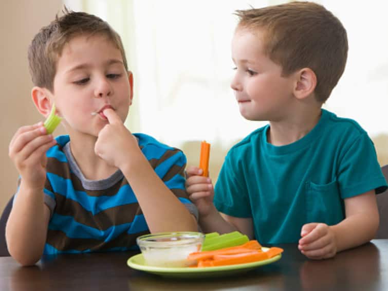 10-food-items-that-are-a-healthy-snacking-option-for-kids