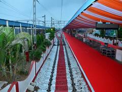 New Vande Bharat Express:  देश को आज पीएम मोदी देंगे 17वीं वंदे भारत एक्सप्रेस का तोहफा, जानें रूट से लेकर हर जरूरी बात