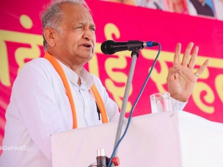 Rajasthan CM Ashok Gehlot will Attend the swearing-in ceremony of Siddaramaiah in bangalore Rajasthan Politics: सिद्धारमैया के शपथग्रहण समारोह में भाग लेंगे सीएम अशोक गहलोत, यह देखें पूरा शेड्यूल