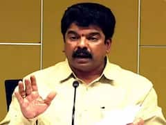 ఇవాళ అమ్మకి బాగోలేదని, రేపు కుక్క పిల్ల తప్పిపోయిందని చెబుతారేమో!: బొండా ఉమా సెటైర్లు