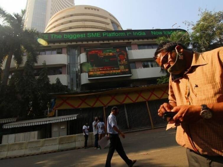Stock Market BSE Sensex Rises 298 Points NSE Nifty Ends Above 18,200 Adani IT Stocks Shine Stock Market: Sensex Rises 298 Points, Nifty Ends Above 18,200. Adani, IT Stocks Shine