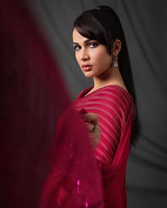 Lavanya Tripathi Latest Images : పెళ్లి పుకార్లు ఓ వైపు - లావణ్యా త్రిపాఠి ఫోటోలు మరోవైపు