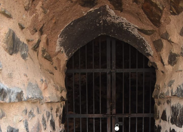 Delhi Tourism After Good Response in Malcha Mahal, Haunted Walk will Organize in Firoz Shah Kotla also  ANN Delhi: दिल्ली में यहां होगा हॉन्टेड वॉक का आयोजन, अगर देखना चाहते हैं तो जान ले कितने का है टिकट?