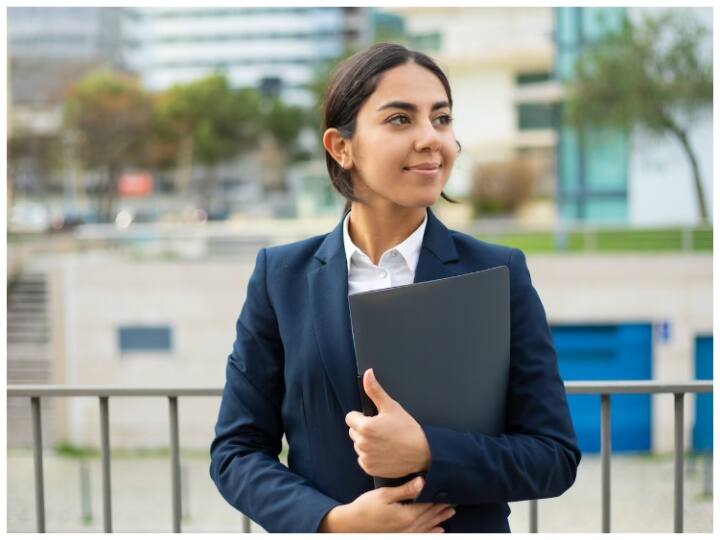 Best Job Options for women in this year 2023 that are high paid too ये हैं महिलाओं के लिए 5 बेस्ट जॉब ऑप्शन, इस साल बढ़ सकती है इनकी डिमांड