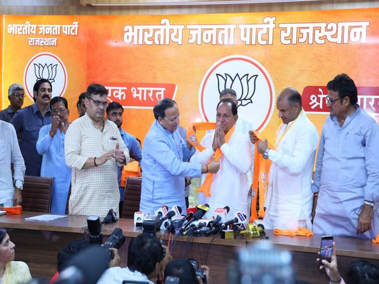 Rajasthan Assembly Elections 2023 Former Union Minister Subhash Maharia Joins BJP In Rajasthan 'Gehlot Govt Failed To Deliver Promises': Ex-Union Minister Subhash Maharia Joins BJP In Rajasthan