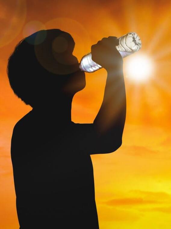 சுட்டெரிக்கும் வெயில்..அவதிபடும் மக்கள்..இன்றைய வானிலை நிலவரம் இதுதான்!