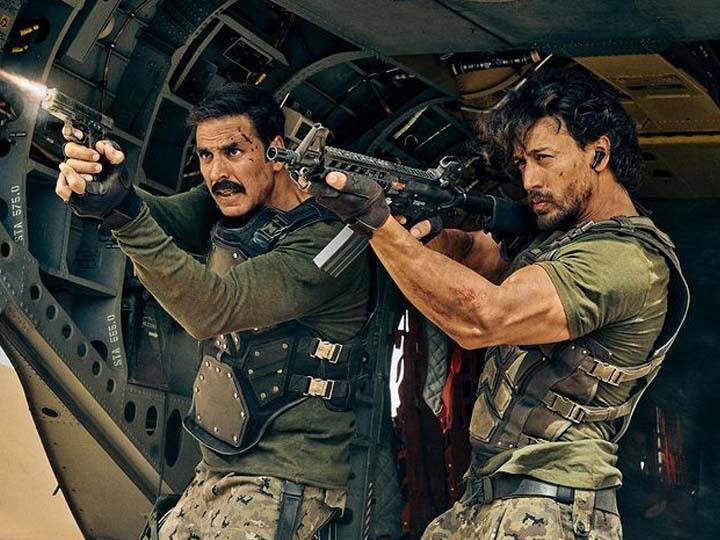 फ्लॉप फिल्मों के बाद भी कम नहीं हुआ Akshay Kumar का स्टारडम, बैक-टू-बैक रिलीज होंगी एक्टर की ये मूवीज़ Hera Pheri 3 OMG 2 Bade Miyan Chote Miyan Akshay Kumar these films will be released back to back in theatres फ्लॉप फिल्मों के बाद भी कम नहीं हुआ Akshay Kumar का स्टारडम, बैक-टू-बैक रिलीज होंगी एक्टर की ये मूवीज़