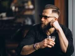 ਸਾਥੀ ਦੀ 'ਦਾੜ੍ਹੀ' ਤੁਹਾਨੂੰ ਦੇ ਸਕਦੀ ਹੈ ਇਹ ਬੀਮਾਰੀ, ਰੱਖੋ ਖ਼ਿਆਲ, ਨਹੀਂ ਤਾਂ ਵਧਣਗੀਆਂ ਮੁਸ਼ਕਿਲਾਂ