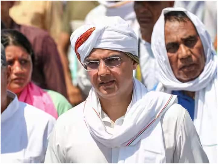 cm ashok gehlot supporters launched poster war against sachin pilot and cornered him on sanjeevani scam ann Rajasthan: जोधपुर में सचिन पायलट को लेकर लगे पोस्टर से चढ़ा सियासी पारा, पलटवार करेंगे पूर्व डिप्टी CM?