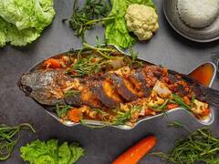 ज्यादा मछली खाते हैं तो हो जाएं अलर्ट! हो सकता है स्किन कैंसर का खतरा