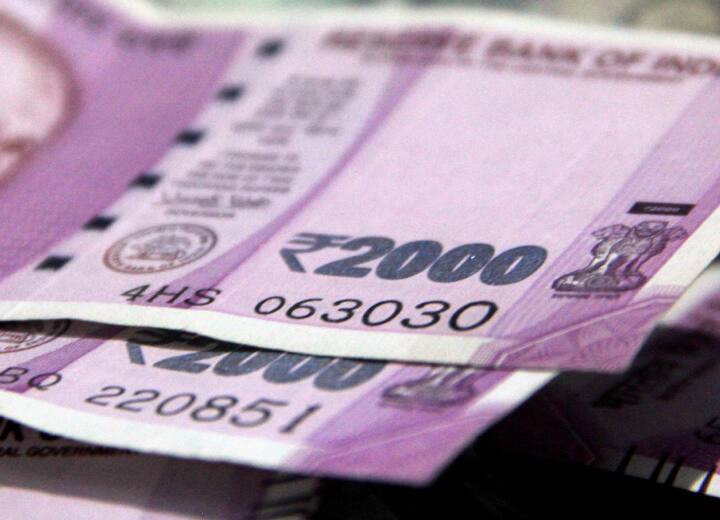 2000 rupees note Chandni Chowk wholesale traders said on rbi decision to withdraw ANN Delhi: 2000 रुपये के नोट बंद करने चांदनी चौक के व्यापारी बोले- 'सरकार का ये फैसला बिल्कुल...'