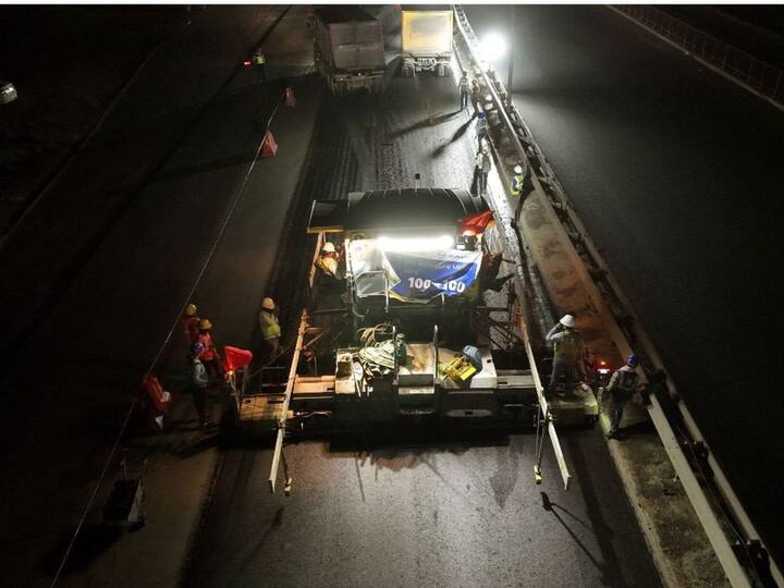 In a virtual address to the celebration ceremony, road transport and highways minister Nitin Gadkari stated that the 118-kilometer-long Ghaziabad-Aligarh section of NH34 serves an important purpose as a transportation link between the densely populated regions of Ghaziabad and Aligarh. (Image Source: Twitter/@nitin_gadkari)