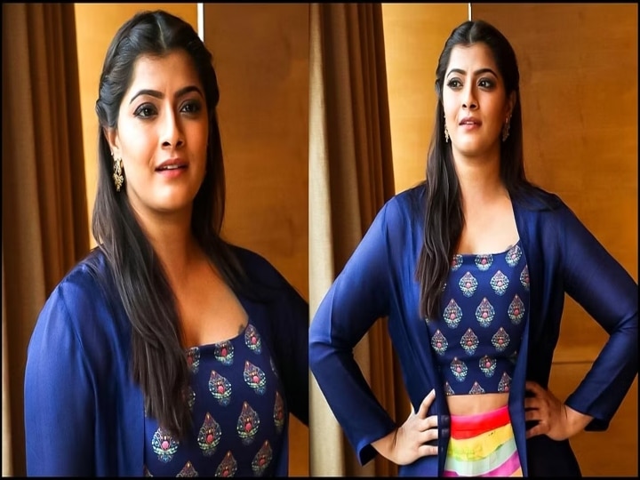 Varalakshmi Sarathkumar: 'அப்பா நடிக்க விடல..' ப்ளாக்பஸ்டர் படங்களை சரத்குமாரால் மிஸ் செய்த வரலட்சுமி..!