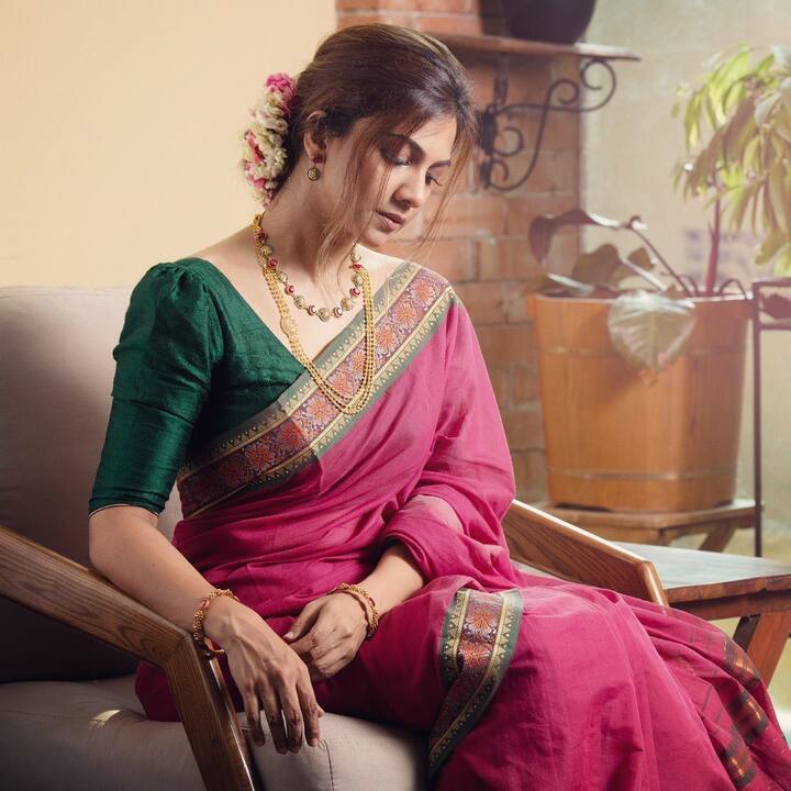 படங்களில் நடிப்பதோடு இவர் விளம்பர படங்களிலும், வெப் சீரிஸ்களிலும் நடித்து வருகிறார்.