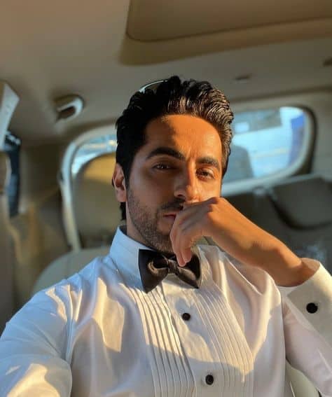 ਇੱਤਫਾਕ ਨਾਲ ਅੱਜ ਹੀ ਆਯੁਸ਼ਮਾਨ ਖੁਰਾਣਾ ਨੂੰ ਪੰਜਾਬ ਯੂਨੀਵਰਸਿਟੀ 'ਚ ਉਪ ਰਾਸ਼ਟਰਪਤੀ ਵੱਲੋਂ ਸਨਮਾਨਤ ਕੀਤਾ ਜਾਣਾ ਸੀ।